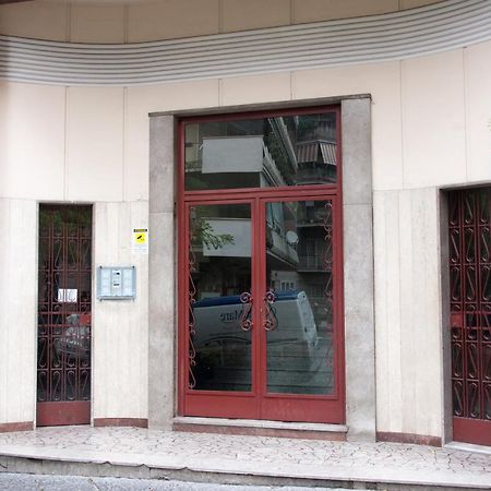 Michelangelo 80 Apartment Nápoly Kültér fotó