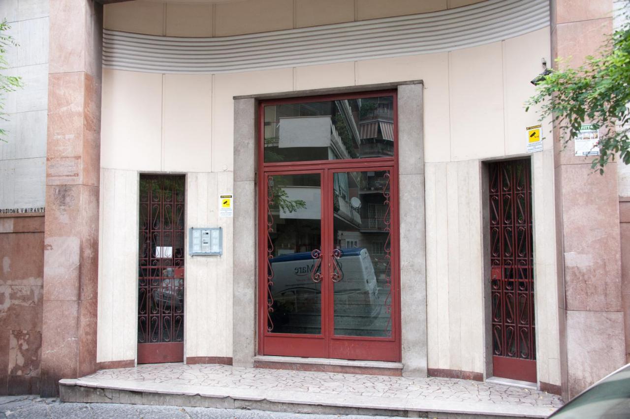 Michelangelo 80 Apartment Nápoly Kültér fotó