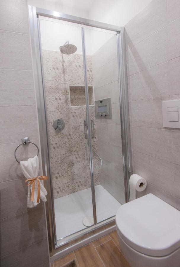 Michelangelo 80 Apartment Nápoly Kültér fotó