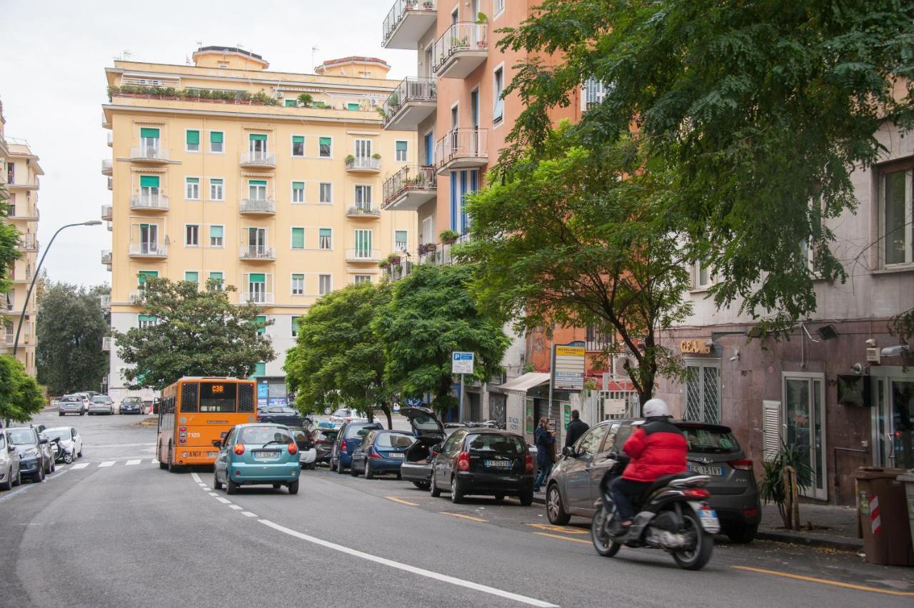 Michelangelo 80 Apartment Nápoly Kültér fotó