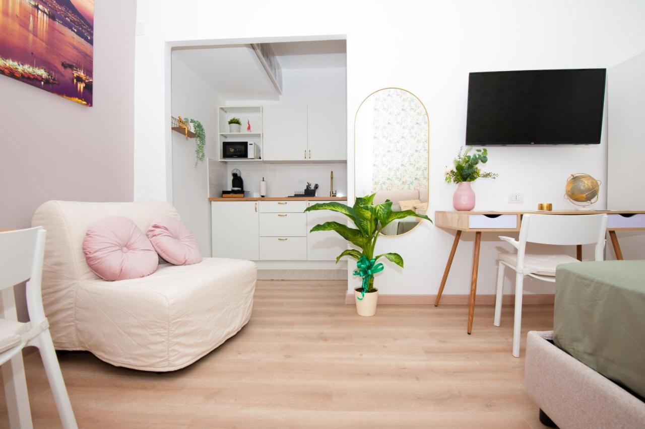 Michelangelo 80 Apartment Nápoly Kültér fotó